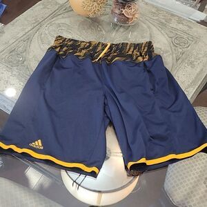𝅺ADIDAS Mens athletic navy logo Shorts small